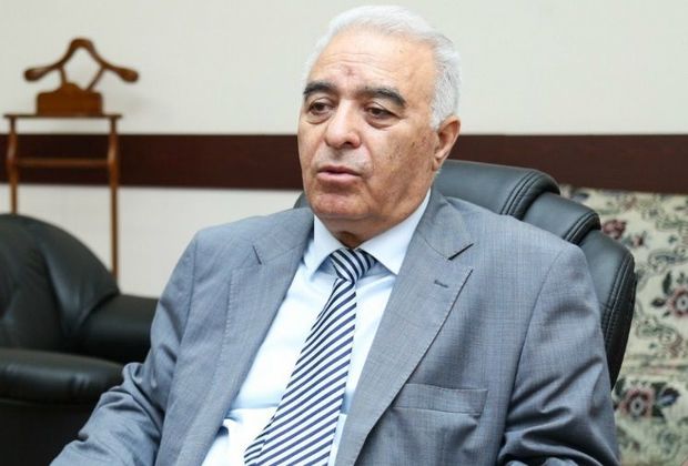 Deputatdan həmkarının polisi döyməsinə maraqlı reaksiya: "Kiminlə güləşir, öz işidir"